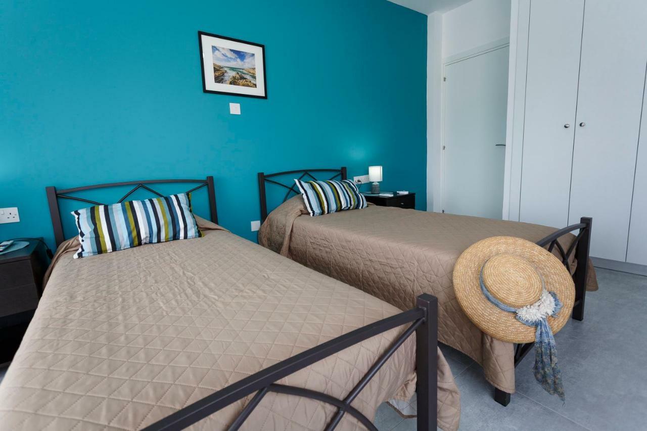 Coral Bay Sea Breeze Apartments - 3 Bedroom Apartment Peyia Luaran gambar